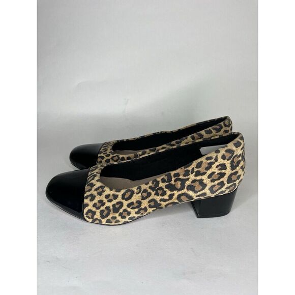 clarks collection womens shoes Pumps Heels Women Size 9M Animal Print - Picture 3 of 15